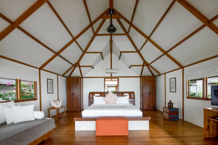 Hilltop villa gili gede